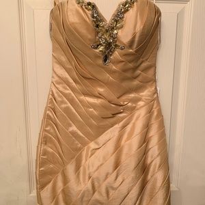 TONY BOWLS GOLD COCKTAIL PROM DRESS